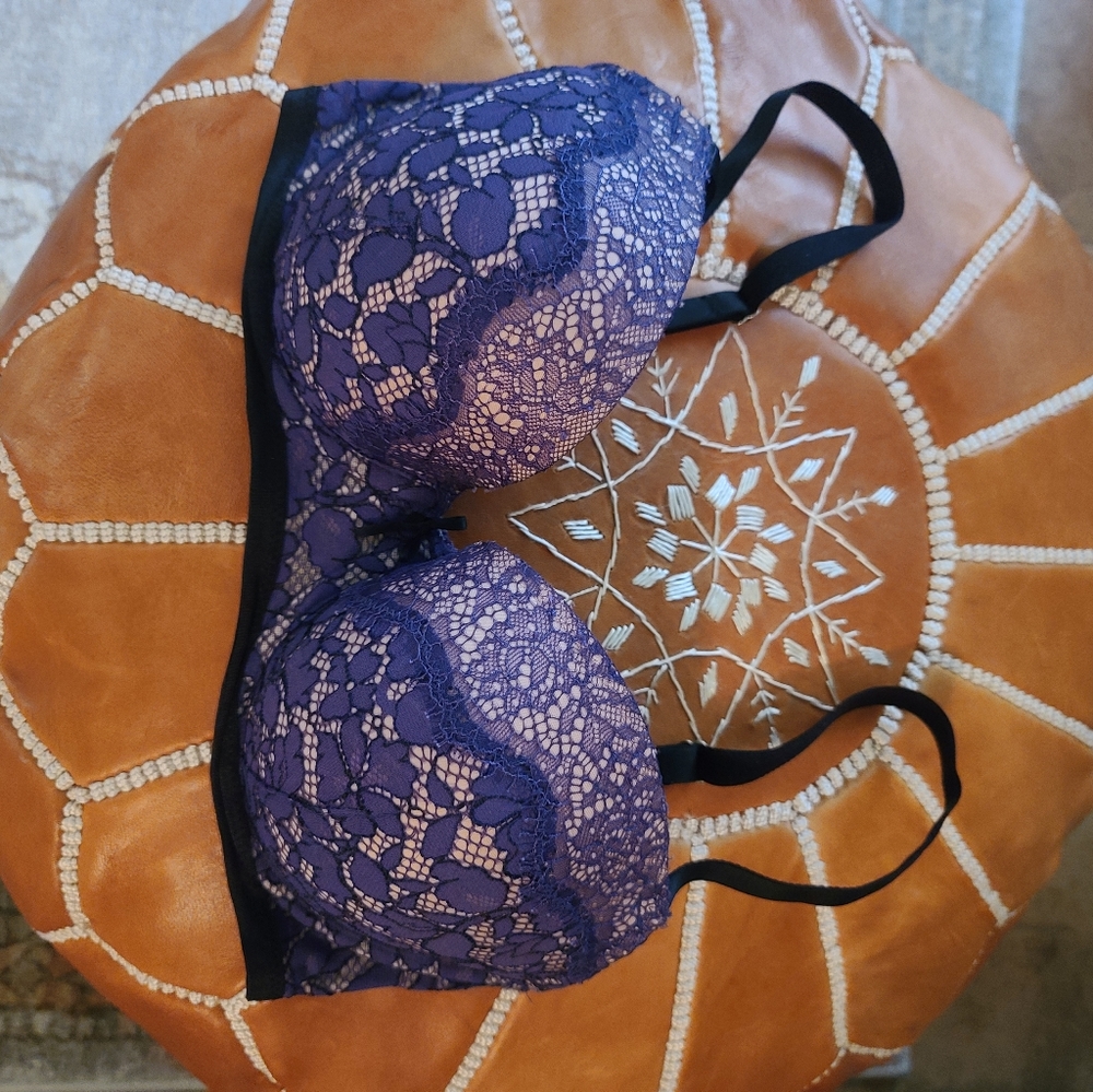 VS Bra